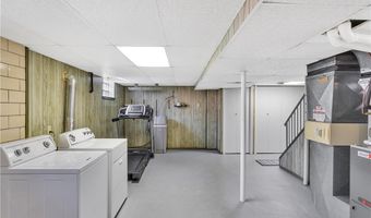 103 Hoover Blvd, Aliquippa, PA 15001