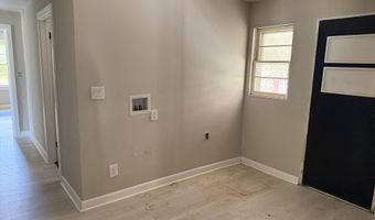 219 Fourth St, Ayden, NC 28513