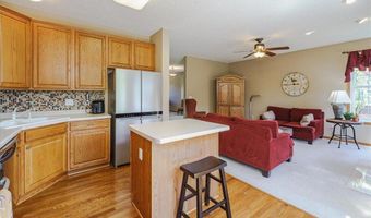 15826 Frisian Ln, Apple Valley, MN 55124