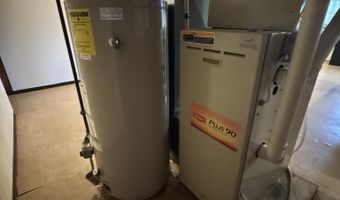 902 Plum St, Atlantic, IA 50022