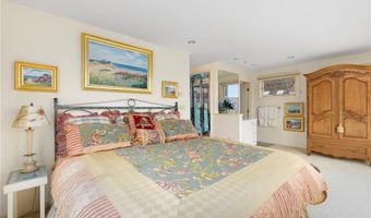 5 Defenders Row, Newport, RI 02840