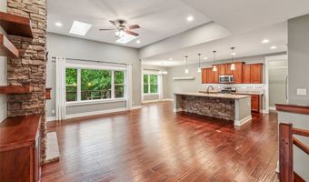 903 Baileys Grove Dr, Adel, IA 50003