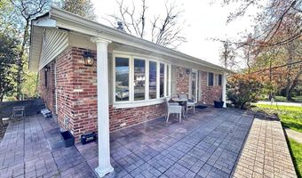 3715 MOSS Dr, Annandale, VA 22003