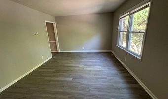 240 Neptune, Macon, GA 31211