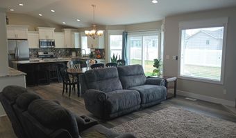 5026 Cassie Dr, Chubbuck, ID 83202