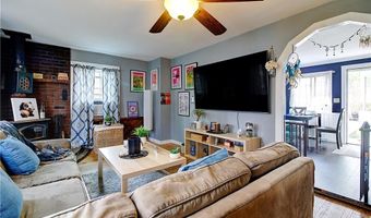 33 Maple Leaf Rd, Burrillville, RI 02826