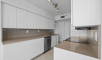19195 NE 36th Ct 2705, Aventura, FL 33180