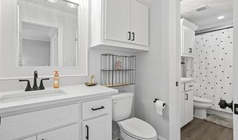 301 Leland Dr, Brandon, MS 39042