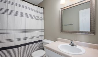 1951 Tawney Ln, Avon, IN 46123