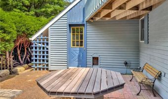 223 Ten Rod Rd, Exeter, RI 02822