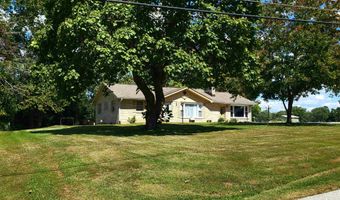 1949 Sunny Acres Dr Dr, Bedford, IN 47421