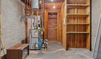 1 Rocky Crest Rd, Cumberland, RI 02864