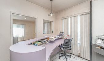 8464 California Ave, South Gate, CA 90280