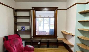 303 S Park St, Albany, WI 53502