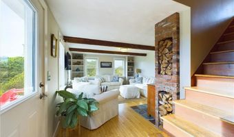 1087 Lakeside Dr, Block Island, RI 02807