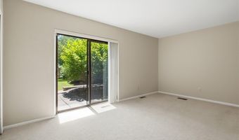 483 Concord Downs Ln, Aurora, OH 44202