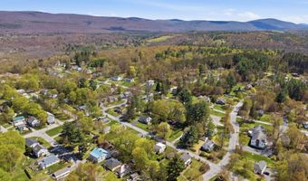 302 Prospect St, Bennington, VT 05201