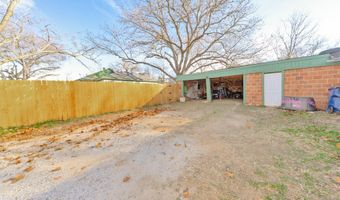 517 W Lamar St, Alvord, TX 76225