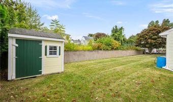 370 Bryant St, Cumberland, RI 02864