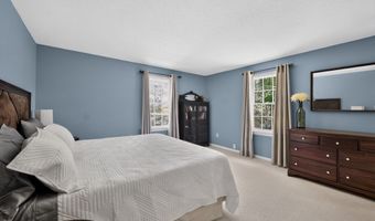 37 N Pleasant Rise, Brookfield, CT 06804
