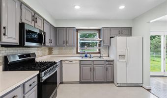 4990 148th Path W, Apple Valley, MN 55124