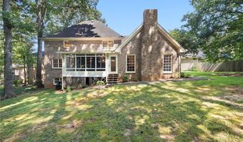 2501 Pine Cove Dr, Tucker, GA 30084