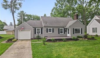 1042 Kingsway St, Alliance, OH 44601