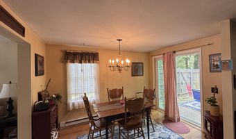 80 Baldwin Dr, Bangor, ME 04401