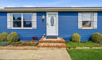 416 Ocean Ave, Beachwood, NJ 08722