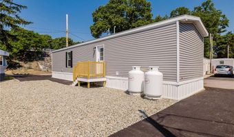 1346 Newport Ave, Attleboro, MA 02703