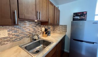1560 Thurston Ave 504, Honolulu, HI 96822