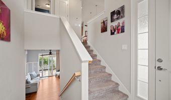 35 Pakau Pl, Kahului, HI 96732