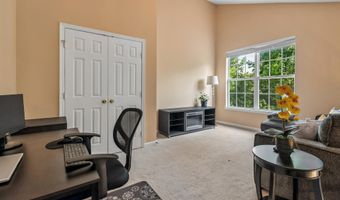 15616 EVERGLADE Ln 406, Bowie, MD 20716