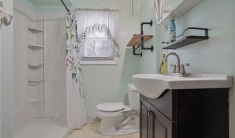 523 Evans Ave, Akron, OH 44310