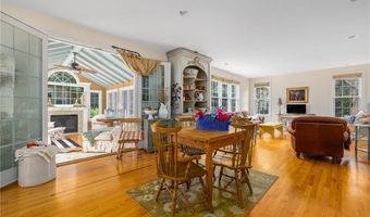 150 Delta Dr, North Kingstown, RI 02874