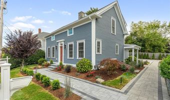22 Castle St 3, East Greenwich, RI 02818