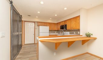 15570 Finch Ave, Apple Valley, MN 55124