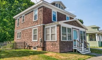 31 Wiley St, Bangor, ME 04401
