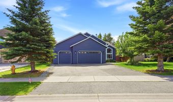 5717 Yukon Charlie Loop, Anchorage, AK 99502