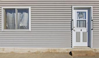 103 S Main St, Alma, WI 54610