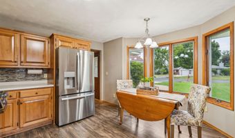 2539 W SUNNYVIEW Cir, Appleton, WI 54914