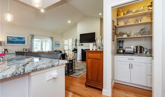 25 Wescott Way 80, Coventry, RI 02816