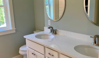 5 Cortland Pl, Standish, ME 04084