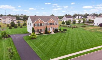 10 Gina Dr, Allentown, NJ 08501