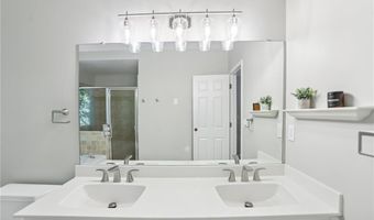 2784 White Oak Dr, Decatur, GA 30032