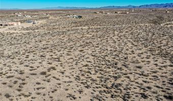 105 A W Sunset Rd, Yucca, AZ 86438