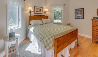 105 Loft Cir, Campton, NH 03223