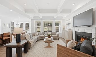 5413 WOODWAY Dr, Alexandria, VA 22310