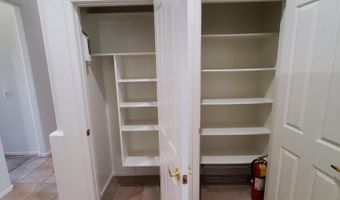 2466 W SHANNON St, Chandler, AZ 85224