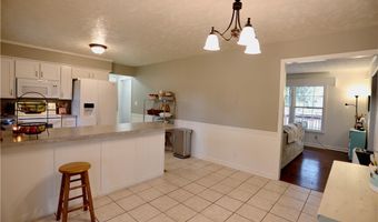 948 Pinebluff Lake Rd, Aberdeen, NC 28315